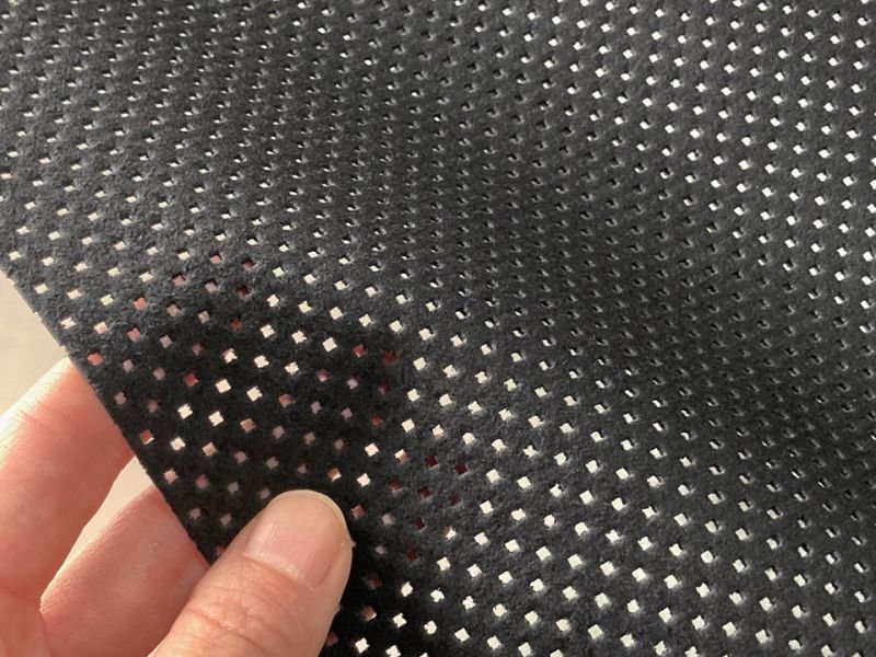 画像5: 【135cm×5M単位】最上級 スエード調生地 人工皮革 日本製 【黒 四角穴パンチング 貫通】[まとめ買い割引]（アウトレット） (5)