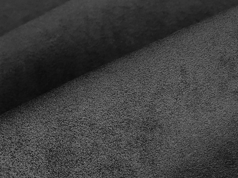 画像2: 【145cm×5M単位】最上級 スエード調生地 人工皮革 日本製 【黒〜ダークグレー 0.8mm厚】（アウトレット） (2)