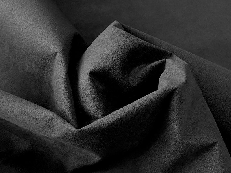 画像4: 【145cm×5M単位】最上級 スエード調生地 人工皮革 日本製 【黒〜ダークグレー 0.8mm厚】（アウトレット） (4)