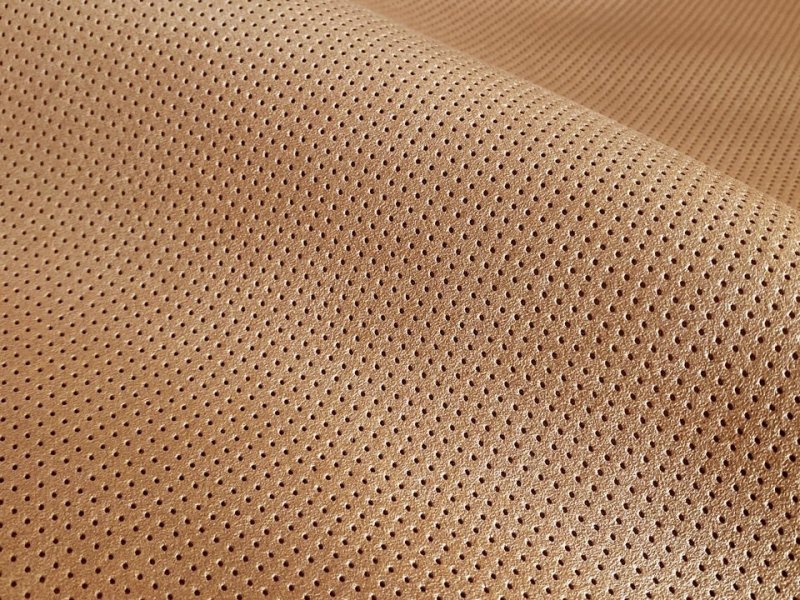 画像2: 【140cm×5M単位】最上級 スエード調生地 人工皮革 日本製 【パンチング キャメル（裏張りあり）穴間隔5mm】[まとめ買い割引]（アウトレット） (2)