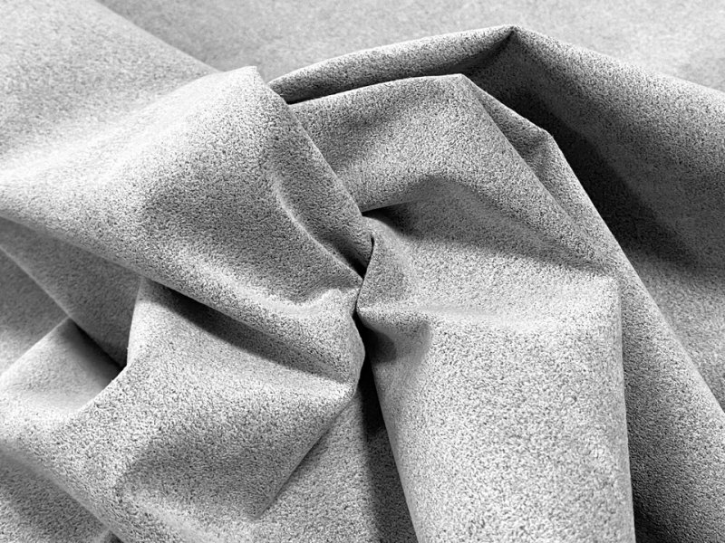 画像6: 【155×50cm単位】最上級 スエード調生地 人工皮革 日本製 【シルバーグレイ 伸縮性 やや薄手】（アウトレット） (6)