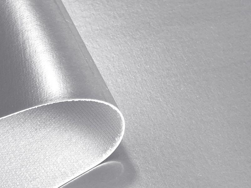 画像3: 合皮レザー生地 革調 エナメル 難燃【シルバー】 (3)