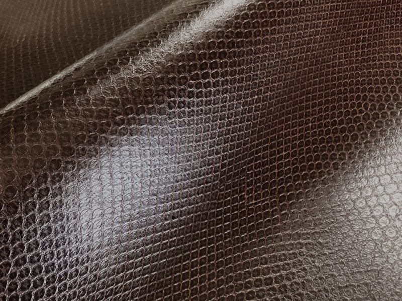 画像3: ヘビ革 合皮レザー生地【ベーシックスネーク こげ茶】 (3)