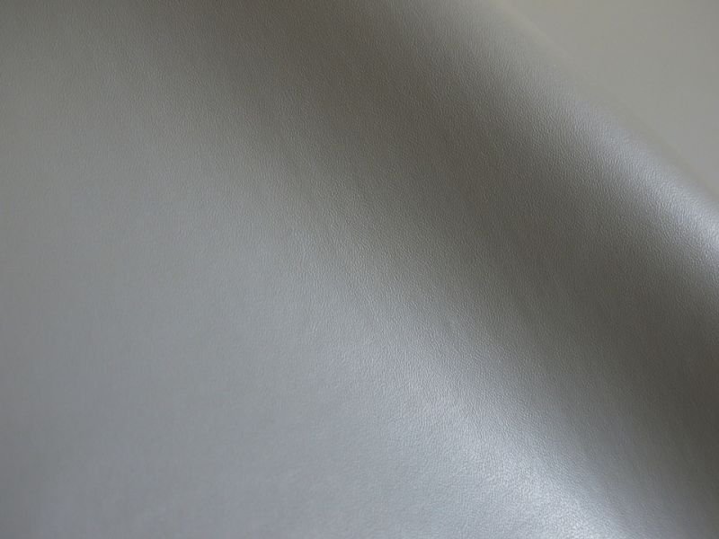 画像2: 【95×300cmカット生地】貼るレザー(シールタイプ) 合皮生地【薄手 グレー ツヤなし】 (2)
