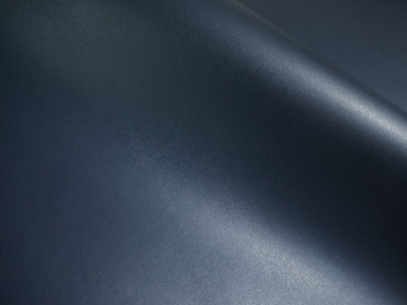 画像2: 合皮レザー生地【薄手 濃紺 ツヤなし】 (2)
