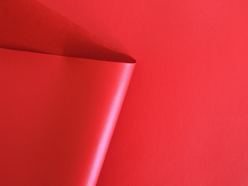 画像3: 合皮レザー生地【薄手 赤 ツヤなし】 (3)