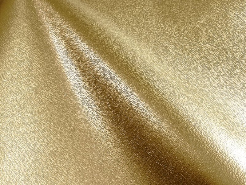 画像2: 合皮レザー生地【薄手 ゴールド ツヤあり】 (2)