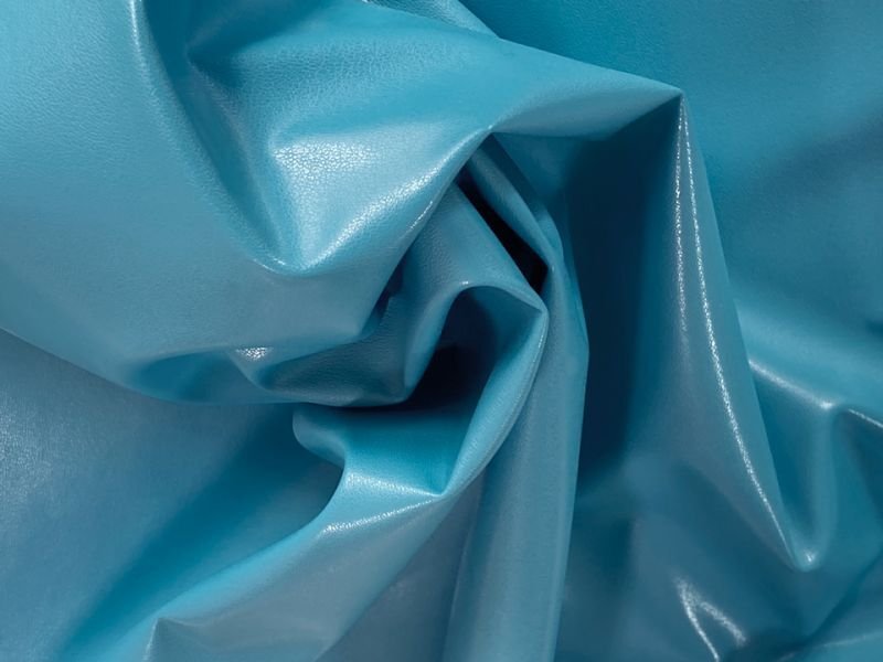 画像5: 【135×170cmカット生地】※難あり※合皮 ストレッチレザー生地【伸縮性大 衣料用 水色】 (5)