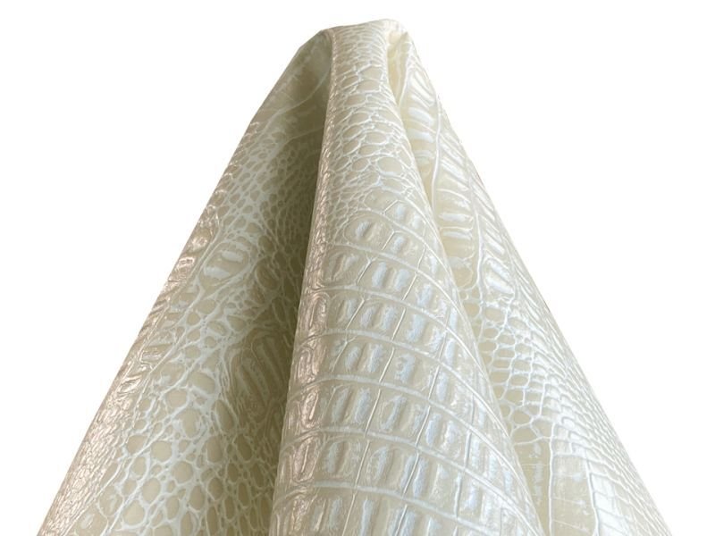画像5: ワニ革 合皮レザー生地【リッチクロコダイル オフ白】 (5)