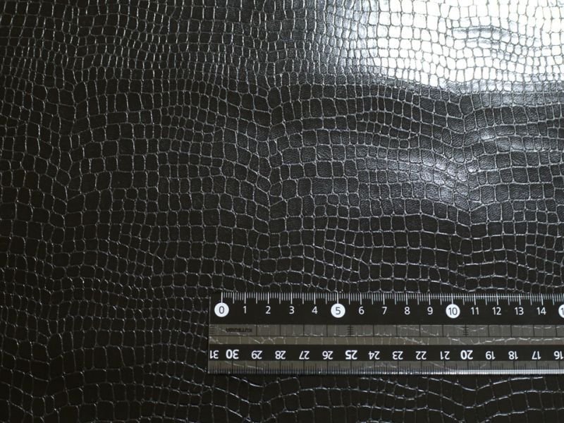 画像6: 光沢ワニ革 合皮レザー生地【ベーシック 黒】 (6)
