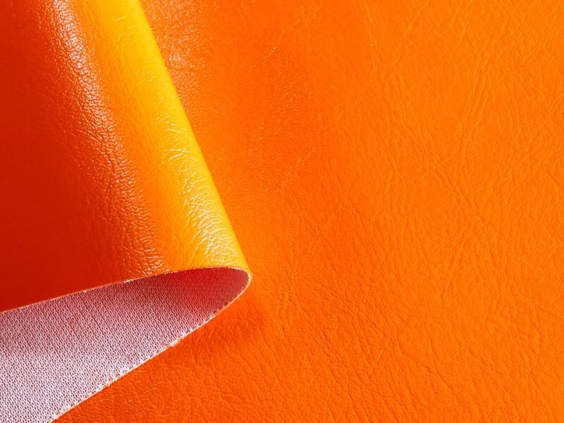 画像3: 合皮レザー生地 原色系 無地 難燃【ツヤあり オレンジ】 (3)