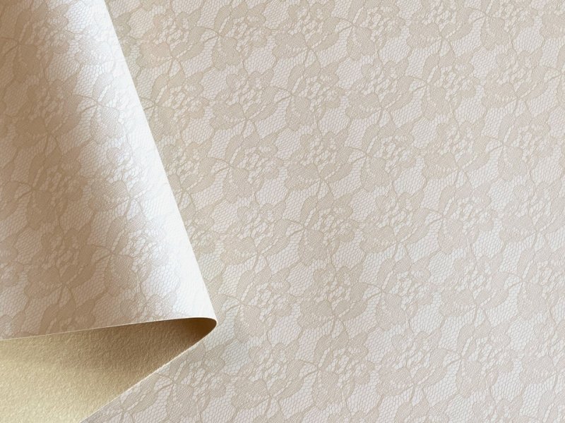 画像4: レース柄 合皮レザー生地【花柄レース模様 ベージュ】 (4)