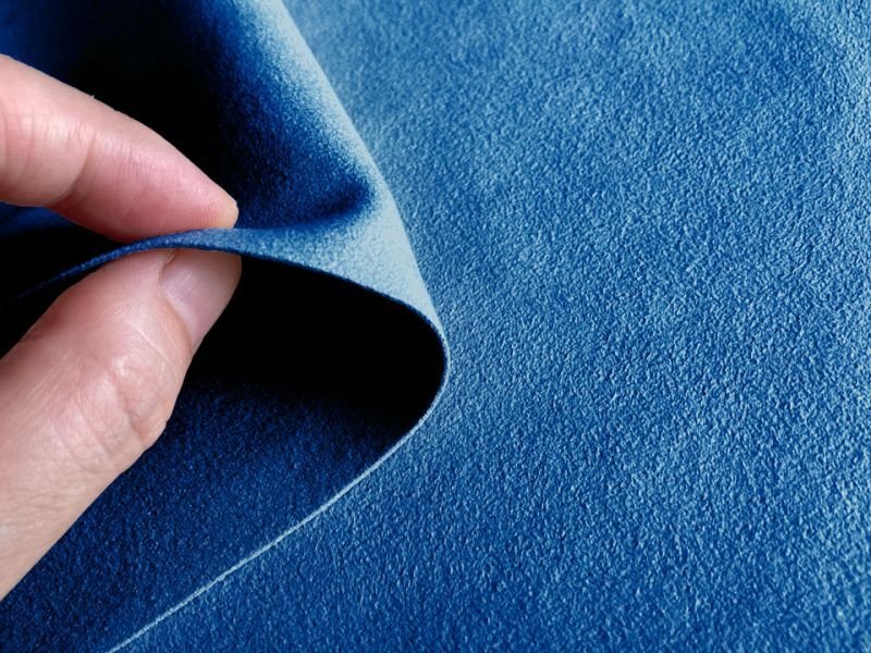 画像3: ラムース スエード調生地【難燃 青】 (3)