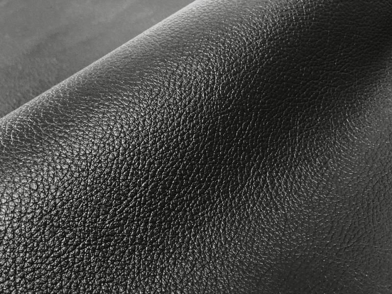 画像3: 【137×100cmカット生地】※難あり※【特価】合皮レザー生地【難燃 伸縮性 黒】 (3)