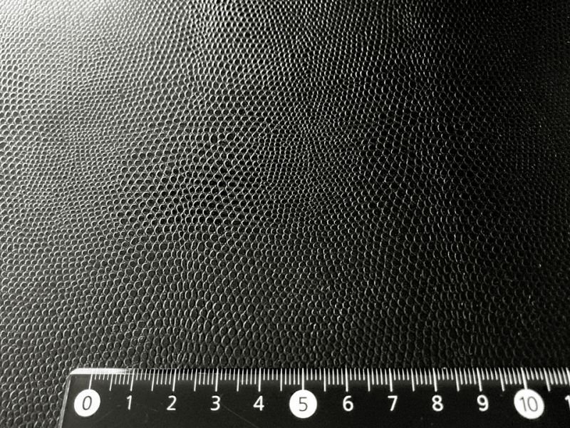 画像7: トカゲ革 合皮レザー生地 エンボス【リザード 黒】 (7)