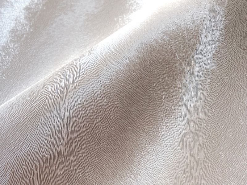 画像2: 合皮レザー生地 エンボス【ミンク 毛皮調 ベージュ】 (2)