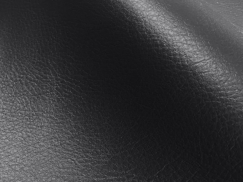 画像2: 【122×80cmカット生地】※難あり※バイク・ジェットスキー用 合皮レザー生地 無地 難燃 伸縮【耐候性 黒】 (2)