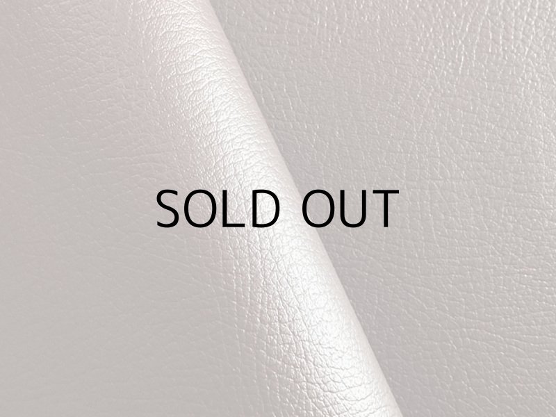 画像2: ※難あり※貼るレザー（接着シール）合皮生地【難燃 広幅 茶】 135×80cm (2)