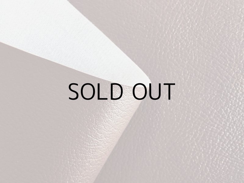 画像3: ※難あり※貼るレザー（接着シール）合皮生地【難燃 広幅 茶】 135×80cm (3)