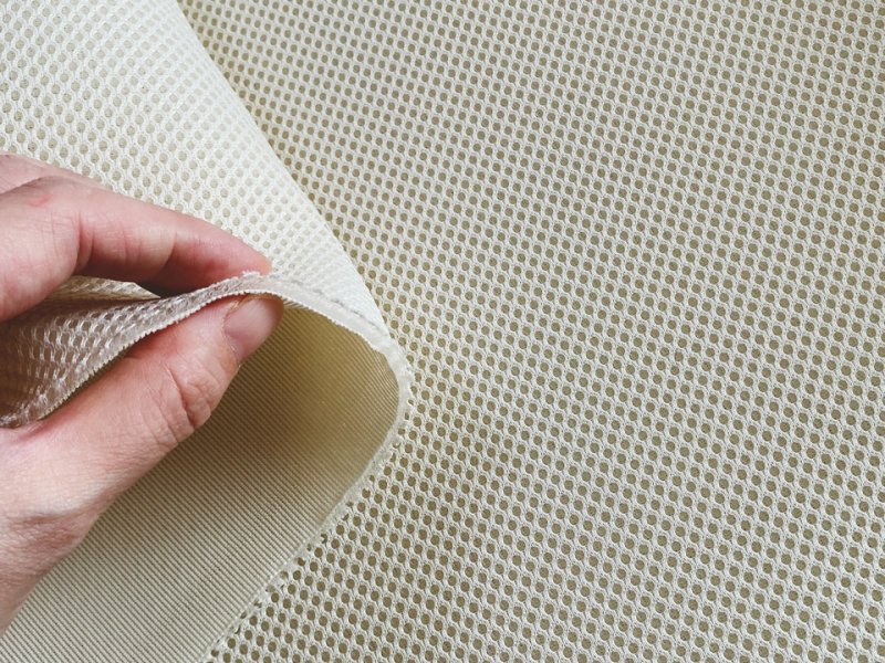 画像5: 【145×50cm単位】ダブルラッセル メッシュ ソフト 3層構造 生地【アイボリー】 (5)