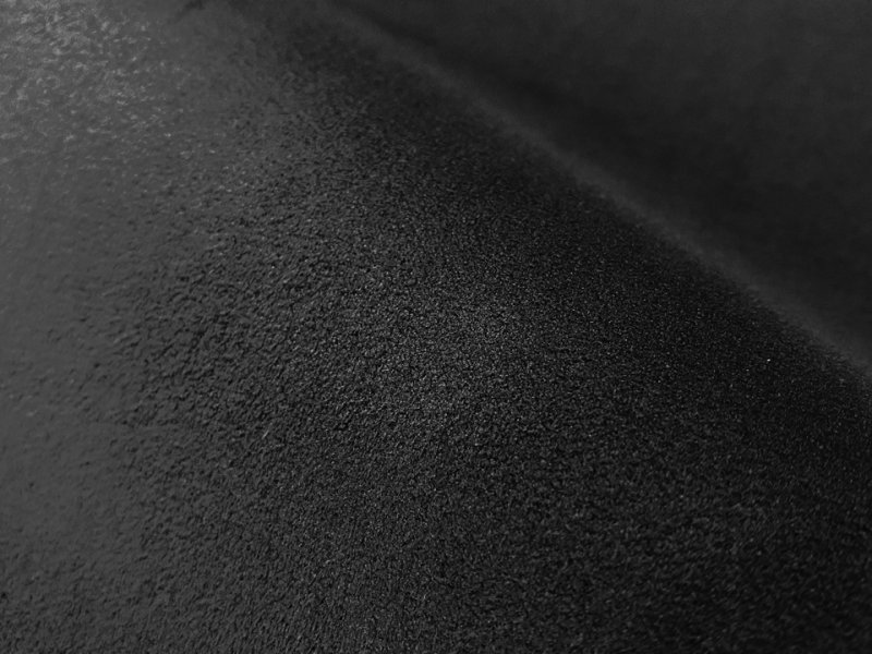 画像2: 【150×50cm単位】最高級 スエード調生地 人工皮革 無地 日本製 【黒】（アウトレット） (2)