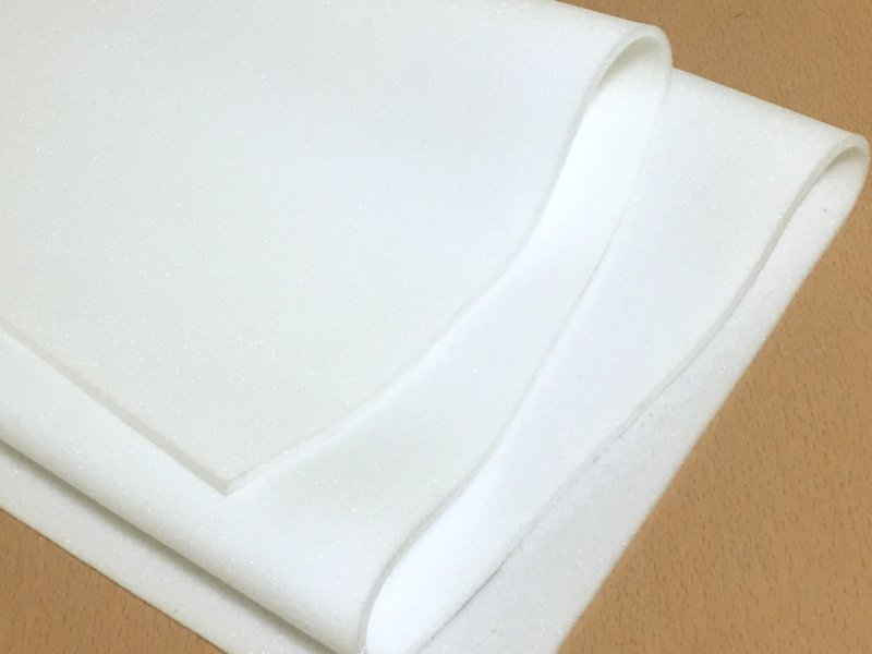画像4: 【100cm×1M単位】低反発ウレタンフォーム 緩衝材 クッション スポンジ 生地 シート【白 4mm厚】 (4)