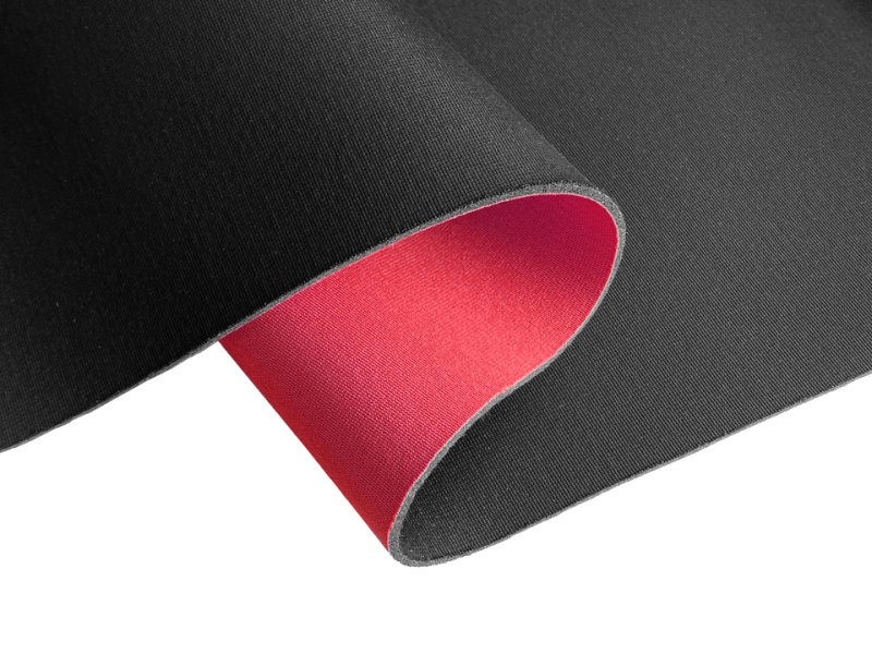 画像5: 【120×50cm単位】ウェットスーツ風 カラフル ウレタンシート 弾力 やや薄手 生地【赤/黒】 (5)