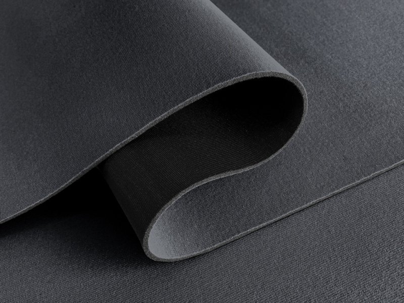 画像4: 【120×50cm単位】ウェットスーツ風 カラフル ウレタンシート 弾力 やや薄手 生地【グレー/黒】 (4)
