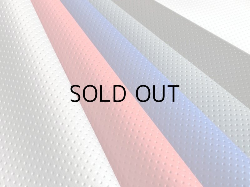 画像7: 【60×80cmカット生地】※難あり※合皮レザー生地【カラフル ドットパンチング 難燃 耐候性 グレー】 (7)