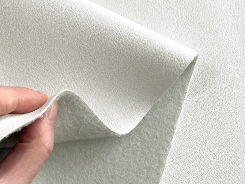 画像4: もっちり厚手 ソフト 合皮レザー生地 広幅 伸縮 難燃【白】 (4)